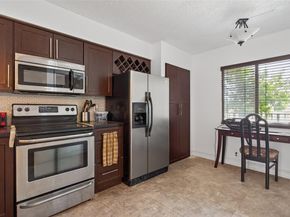 2206 S Cypress Bend Dr 301, Pompano Beach FL 33069