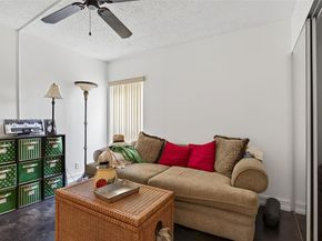 2206 S Cypress Bend Dr 301, Pompano Beach FL 33069