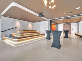 159 NE 6th St 2704, Miami FL 33132