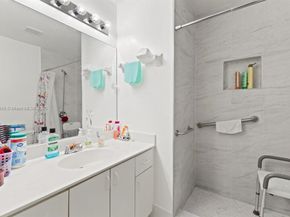 7780 NW 22nd Ct 201, Pembroke Pines FL 33024