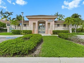 7780 NW 22nd Ct 201, Pembroke Pines FL 33024