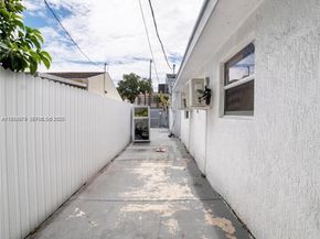 2501 NW 22nd Ave, Miami FL 33142