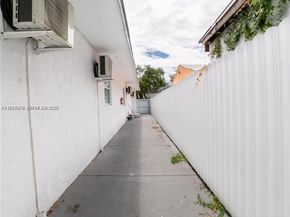 2501 NW 22nd Ave, Miami FL 33142