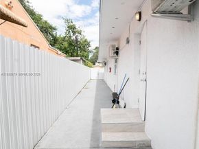 2501 NW 22nd Ave, Miami FL 33142