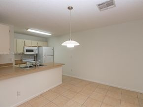 18328 NW 68th Ave P, Hialeah FL 33015