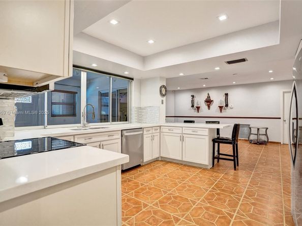 2525 SW 86th Ave, Davie FL 33324