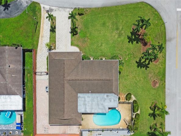 2525 SW 86th Ave, Davie FL 33324
