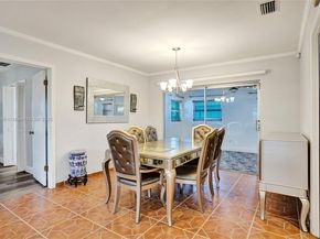 2525 SW 86th Ave, Davie FL 33324