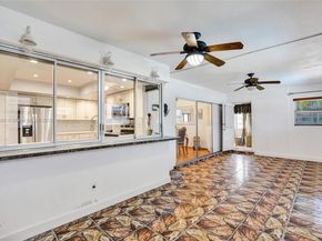 2525 SW 86th Ave, Davie FL 33324