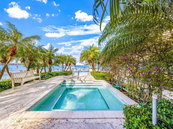 1200 West Ave 1531, Miami Beach FL 33139