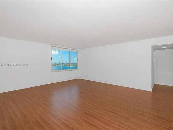 1200 West Ave 1531, Miami Beach FL 33139