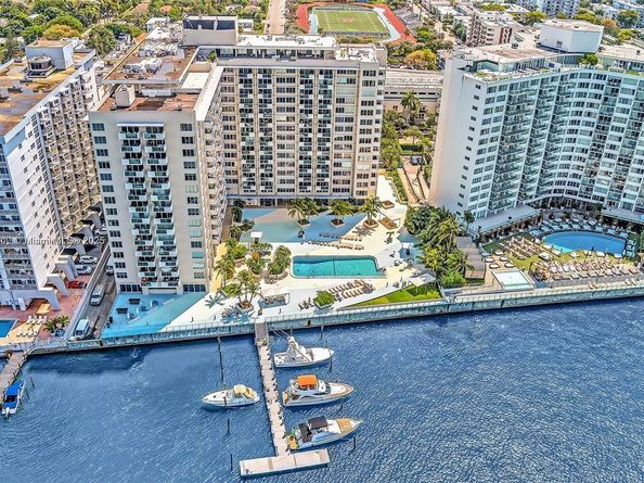 1200 West Ave 1531, Miami Beach FL 33139