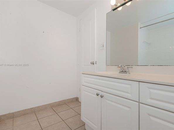 1200 West Ave 1531, Miami Beach FL 33139