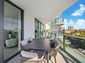 9901 W Bay Harbor Dr 303, Bay Harbor Islands FL 33154