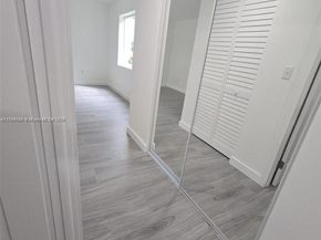 7707 SW 86th St B101, Miami FL 33143