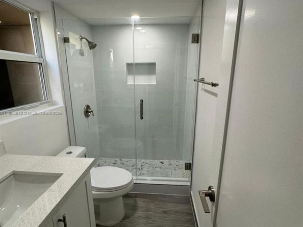 7707 SW 86th St B101, Miami FL 33143