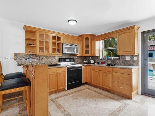 9291 SW 36th St, Miami FL 33165