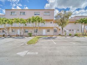 840 SW 105th Ave 318, Miami FL 33174