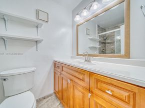 840 SW 105th Ave 318, Miami FL 33174