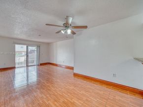 840 SW 105th Ave 318, Miami FL 33174