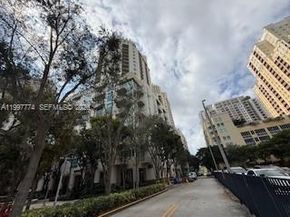 9066 SW 73rd Ct 806, Miami FL 33156