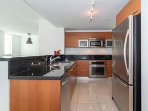 244 Biscayne Blvd 2203, Miami FL 33132
