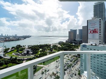 244 Biscayne Blvd