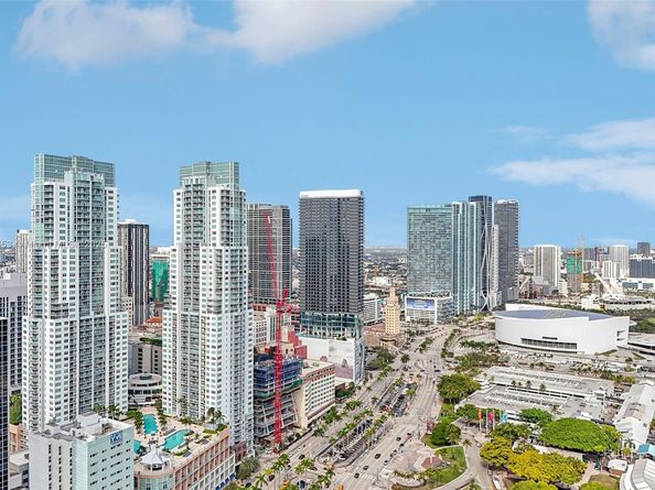 244 Biscayne Blvd 2203, Miami FL 33132