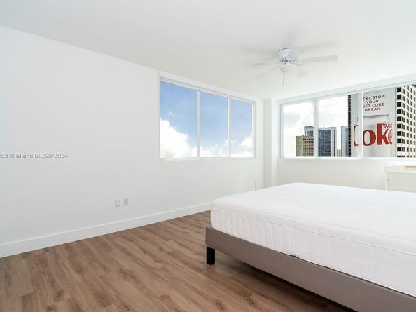 244 Biscayne Blvd 2203, Miami FL 33132