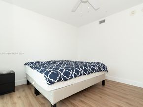 244 Biscayne Blvd 2203, Miami FL 33132
