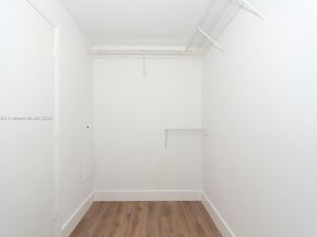 244 Biscayne Blvd 2203, Miami FL 33132