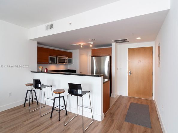 244 Biscayne Blvd 2203, Miami FL 33132