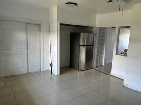 7845 NE Bayshore Ct 20, Miami FL 33138
