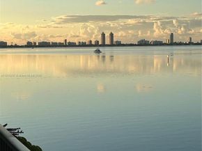 7845 NE Bayshore Ct 20, Miami FL 33138