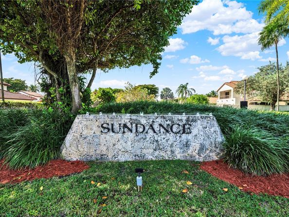 10720 SW 117th Ct, Miami FL 33186