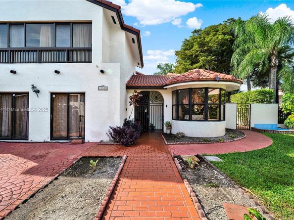 10720 SW 117th Ct, Miami FL 33186