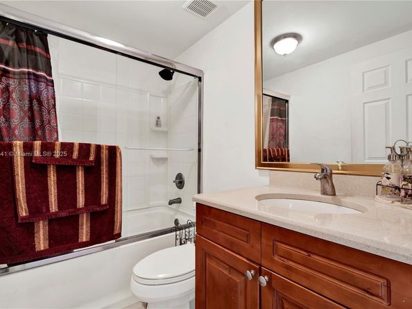 10720 SW 117th Ct, Miami FL 33186