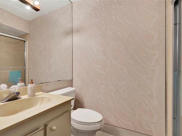 10720 SW 117th Ct, Miami FL 33186