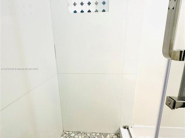 12920 SW 119th St, Miami FL 33186