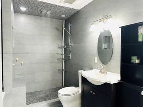 12920 SW 119th St, Miami FL 33186