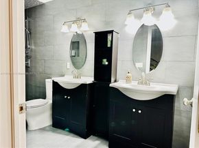 12920 SW 119th St, Miami FL 33186