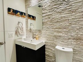 12920 SW 119th St, Miami FL 33186