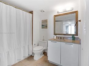 1800 N Bayshore Dr 4106, Miami FL 33132