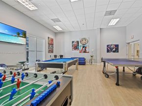 1800 N Bayshore Dr 4106, Miami FL 33132