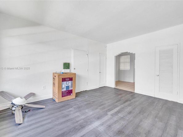 1124 Pennsylvania Ave, Miami Beach FL 33139