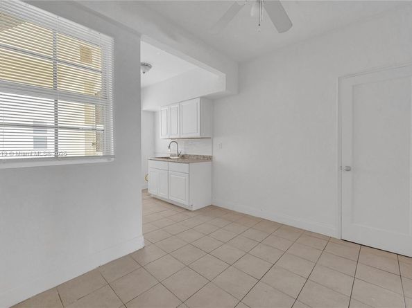 1124 Pennsylvania Ave, Miami Beach FL 33139