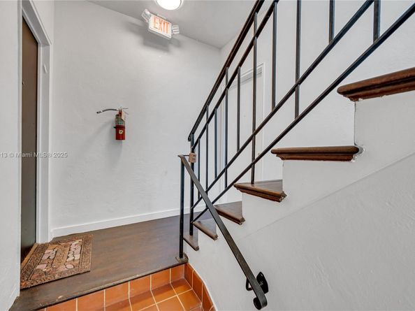 1124 Pennsylvania Ave, Miami Beach FL 33139