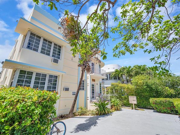 1124 Pennsylvania Ave, Miami Beach FL 33139