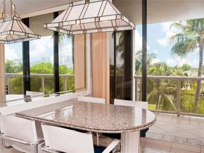 3600 Yacht Club Dr 402, Aventura FL 33180