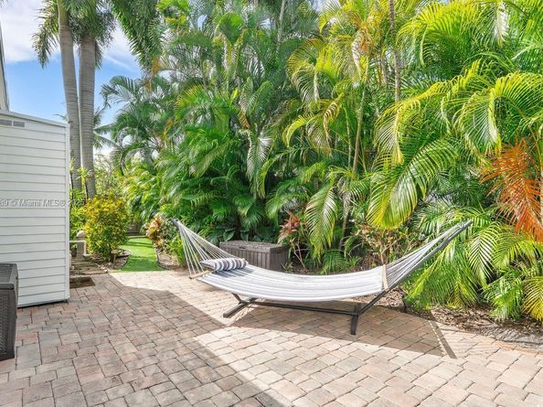 2837 NE 17th Ave, Wilton Manors FL 33334